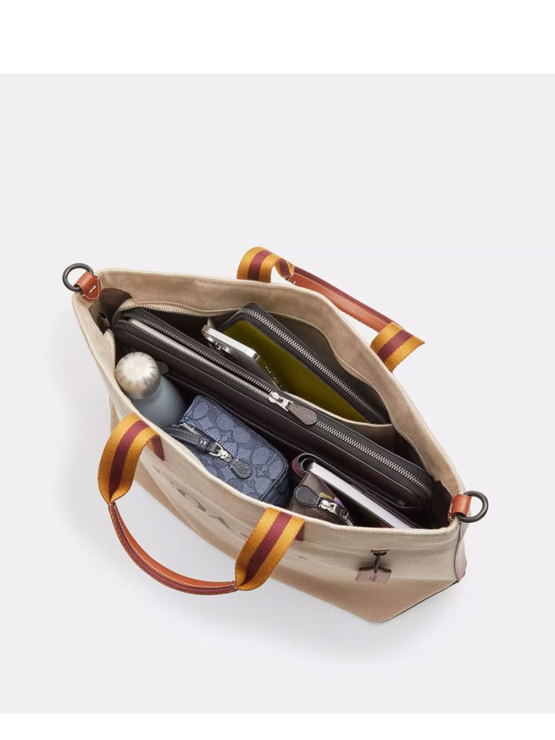 COACH Tote 38 - Image 2