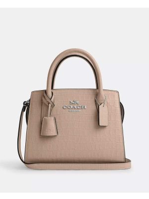 COACH Andrea Carryall
