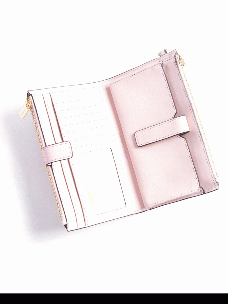 MICHAEL Michael Kors Jet Set Travel Signature Logo Smartphone Wallet - Image 3