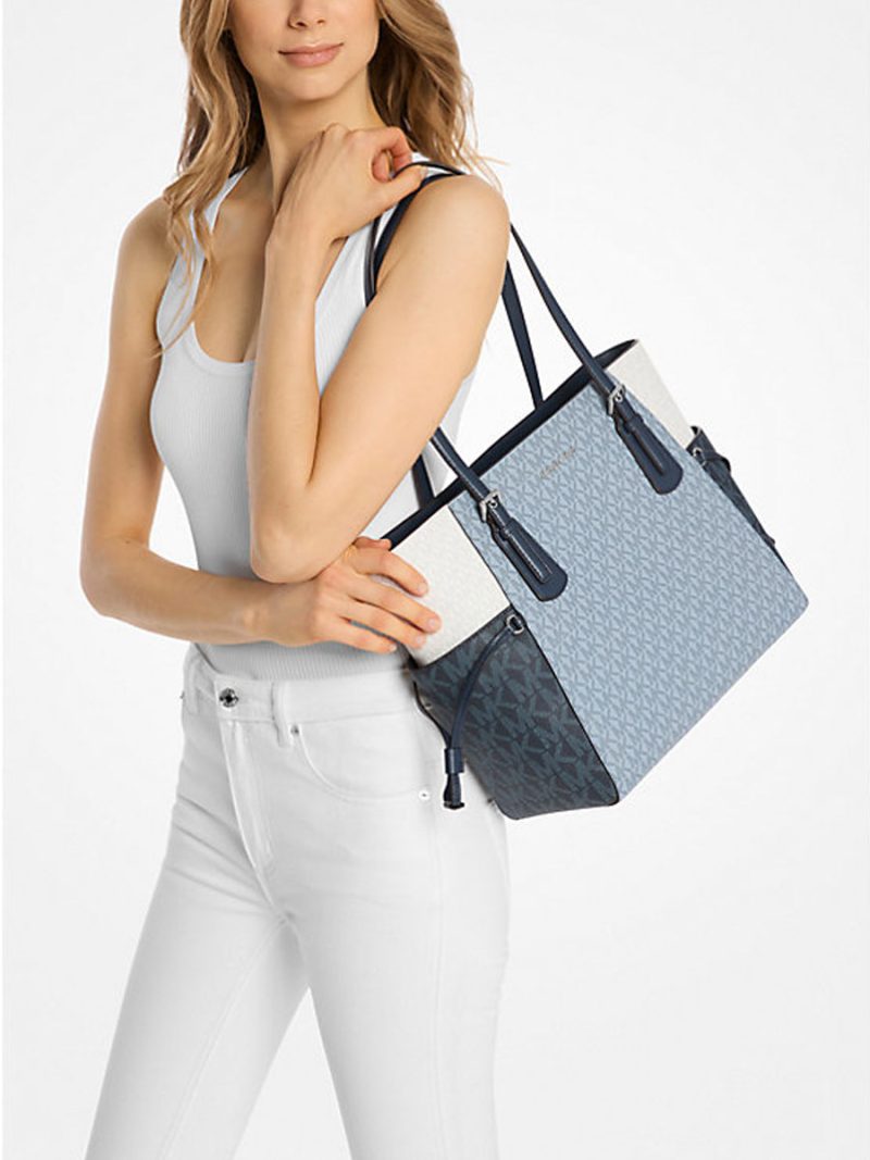 MICHAEL Michael Kors Voyager Large Color-Block Signature Logo Tote Bag - Image 3