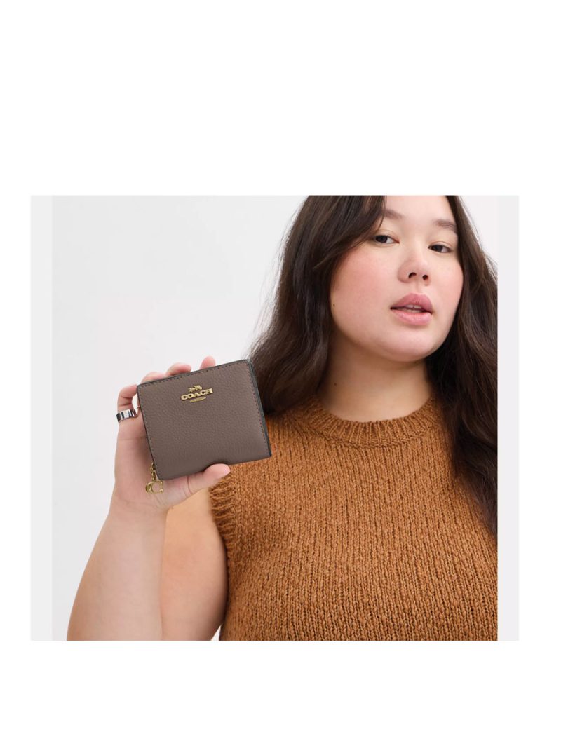 COACH Snap Wallet - Image 3