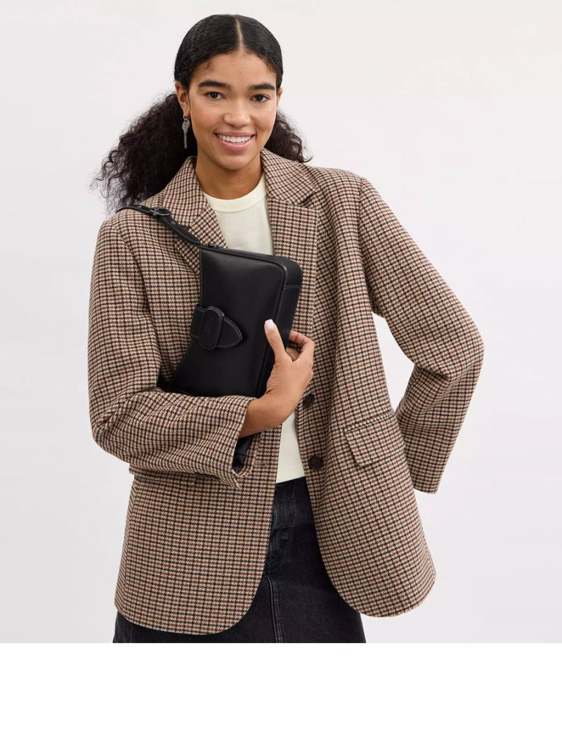 COACH Eliza Shoulder Bag With Zipper Closure - Image 4