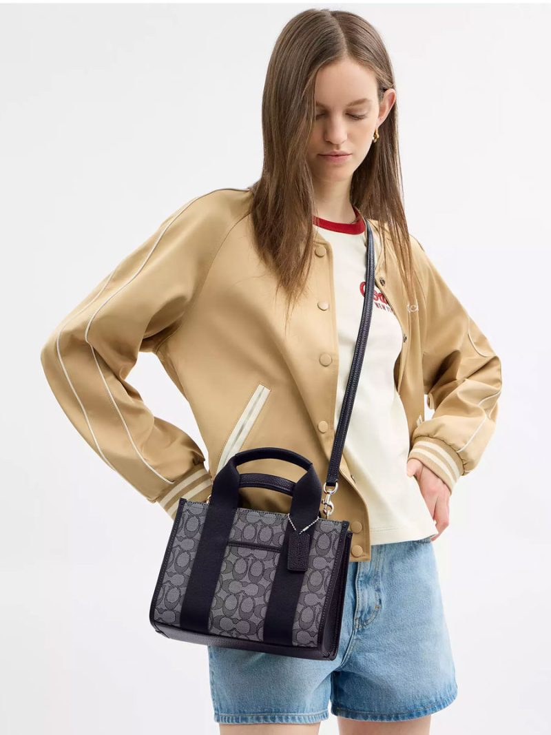 COACH Smith Tote Bag 24 In Signature Jacquard - Image 5