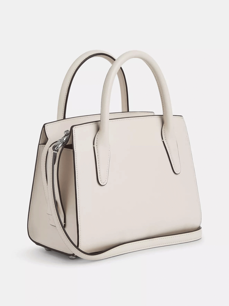 COACH Andrea Carryall - Image 4