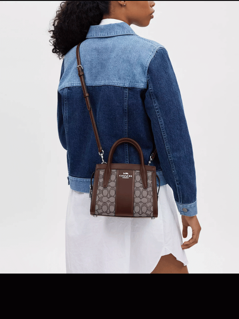 COACH Andrea Carryall Bag In Signature Jacquard - Image 4