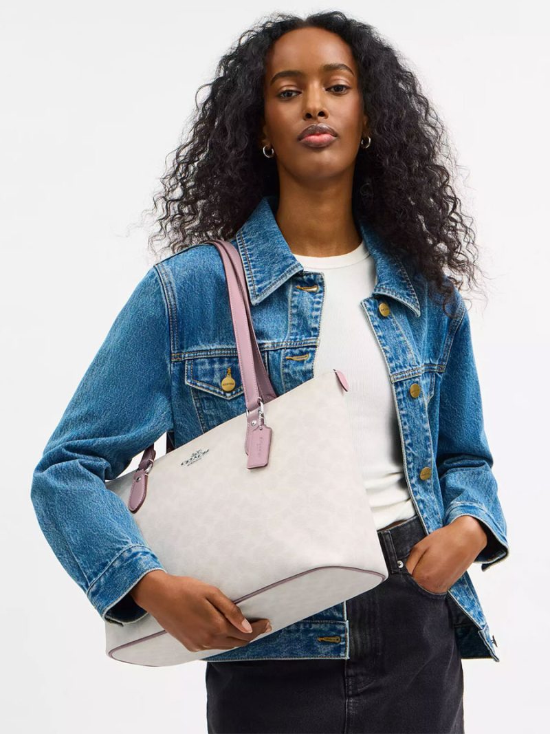 COACH Gallery Tote Bag In Signature Canvas - Image 5