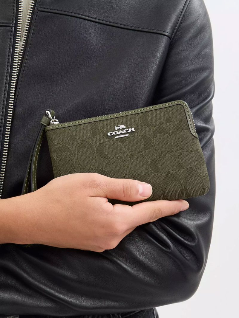 COACH Corner Zip Wristlet In Signature Jacquard - Image 3