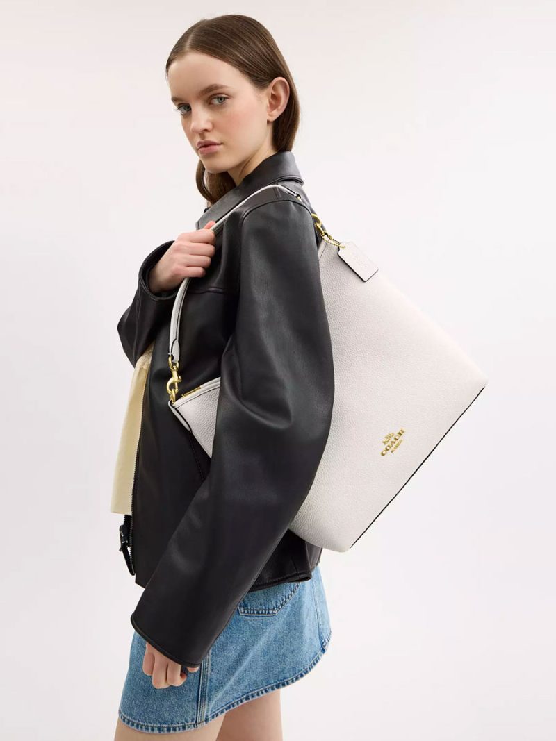 COACH Laurel Large Shoulder Bag - Image 5