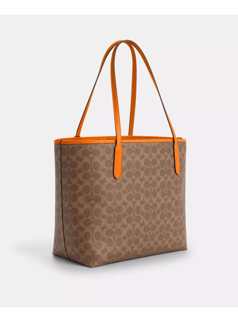 COACH City Tote Bag In Signature Canvas With Star Charm - Image 4