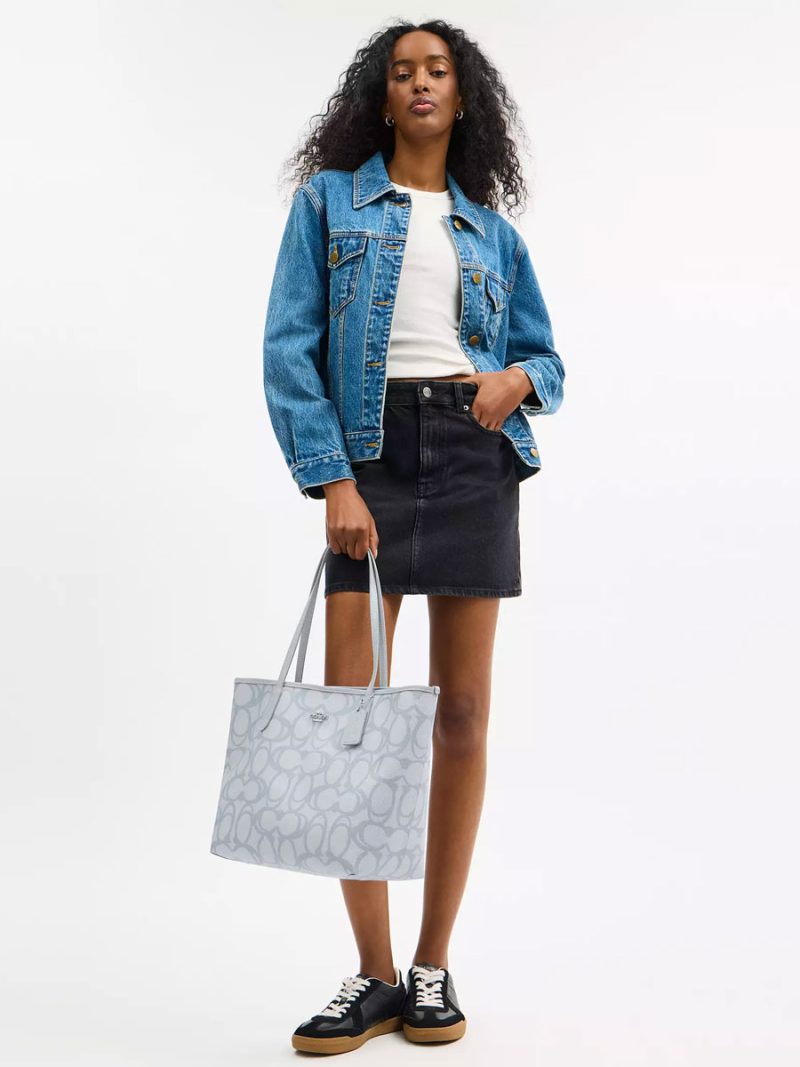 COACH City Tote Bag In Sketch Signature Canvas - Image 5