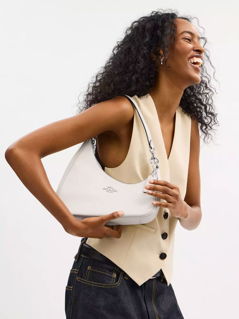 COACH Twisted Teri Shoulder Bag - Image 5
