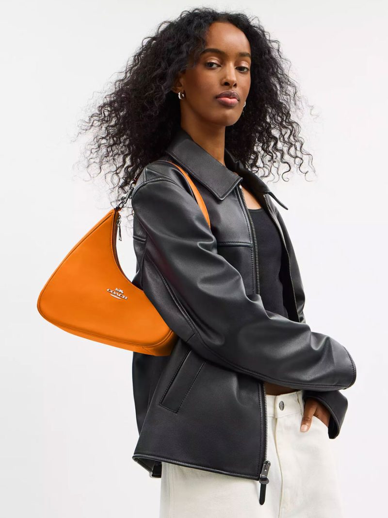 COACH Twisted Teri Shoulder Bag - Image 6
