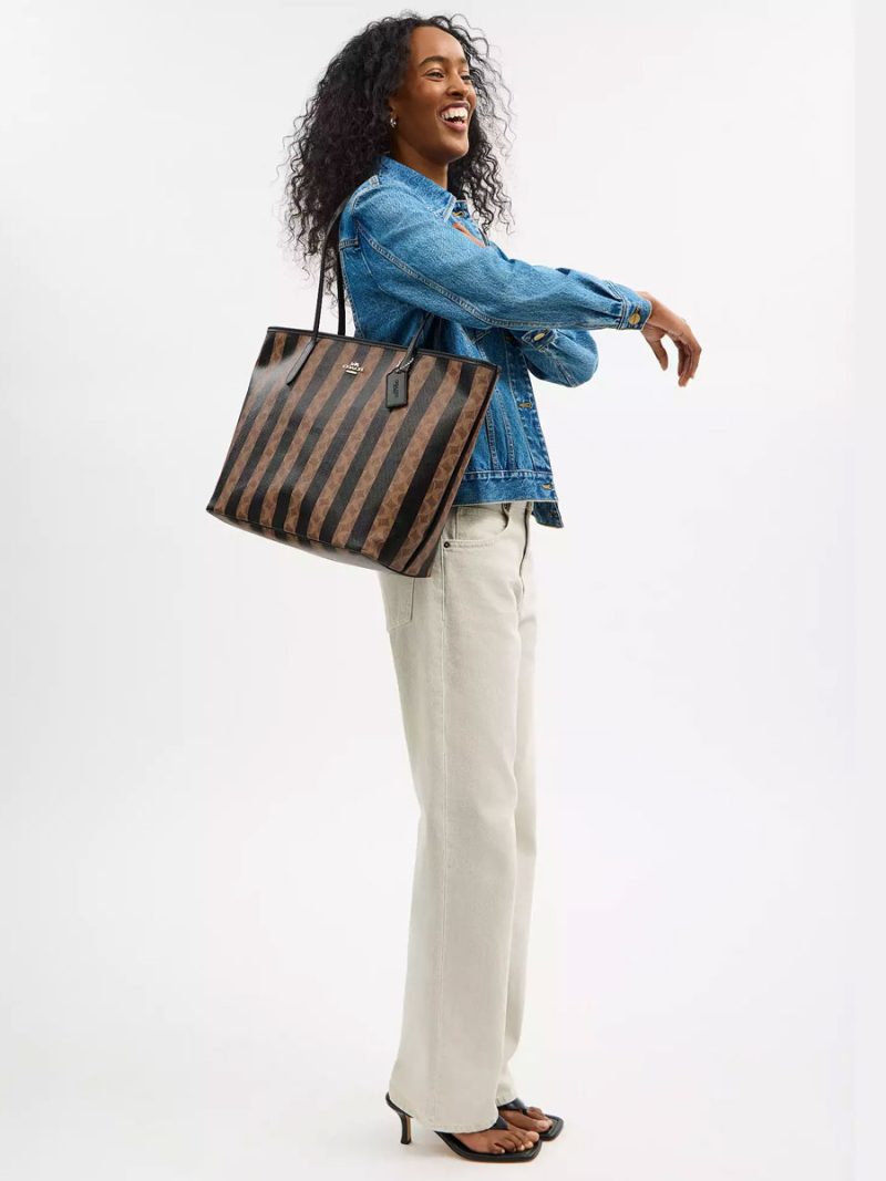 COACH Large City Tote Bag In Signature Canvas With Stripe - Image 5