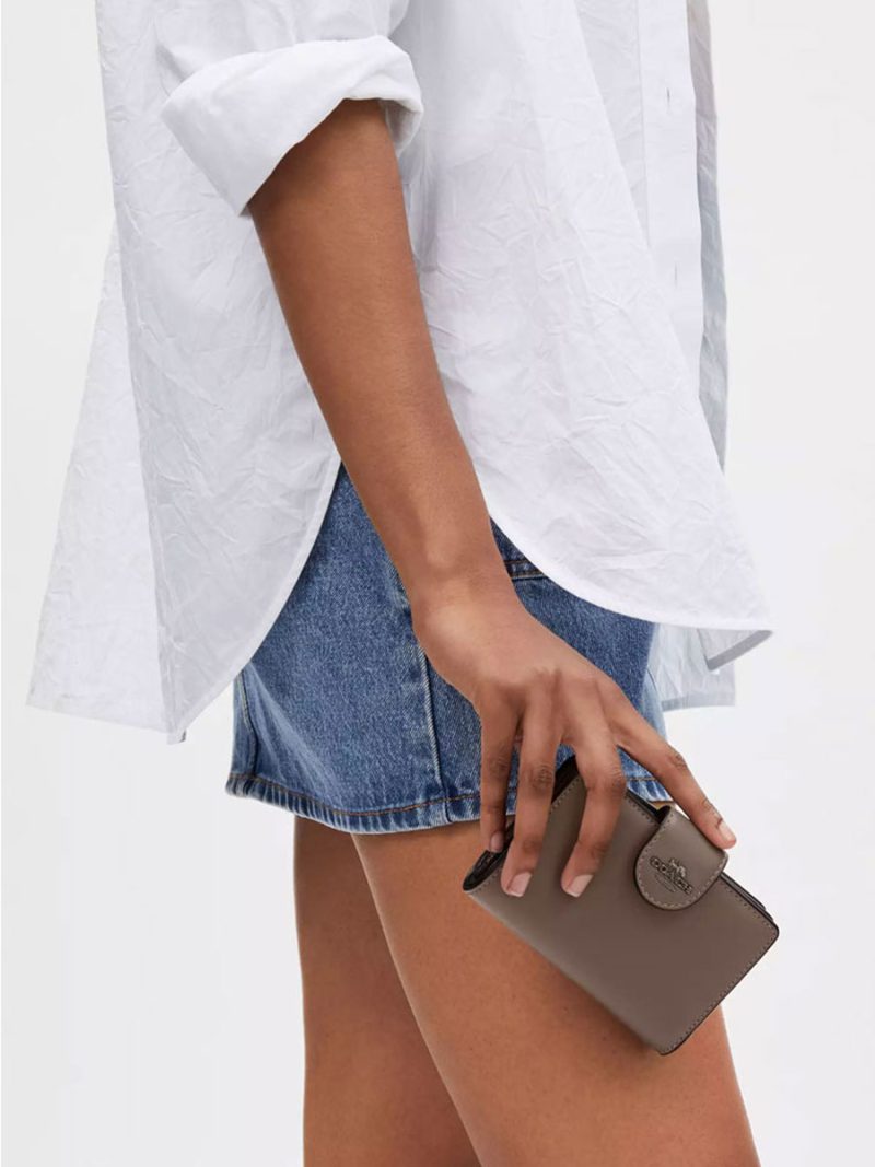 COACH Medium Corner Zip Wallet - Image 3