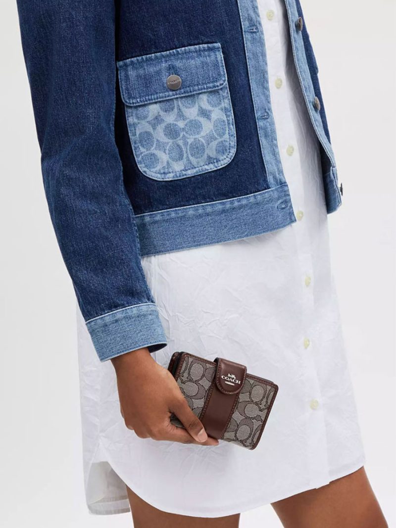 COACH Medium Corner Zip Wallet In Signature Jacquard - Image 3
