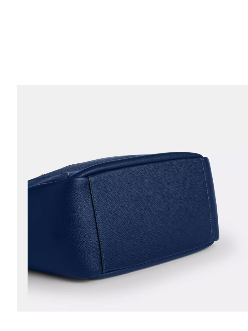 COACH Hadley Turnlock Tote - Image 5