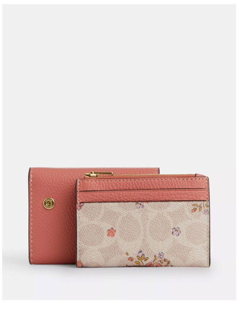 COACH Card Holder Wallet In Signature Canvas With Floral Print - Image 4