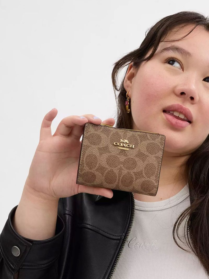 COACH Bifold Wallet In Signature Canvas - Image 3