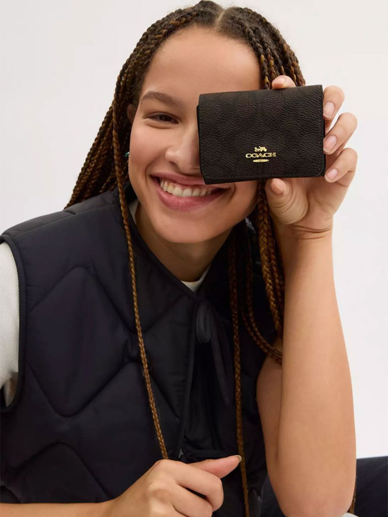 COACH Card Holder Wallet In Blocked Signature Canvas - Image 6