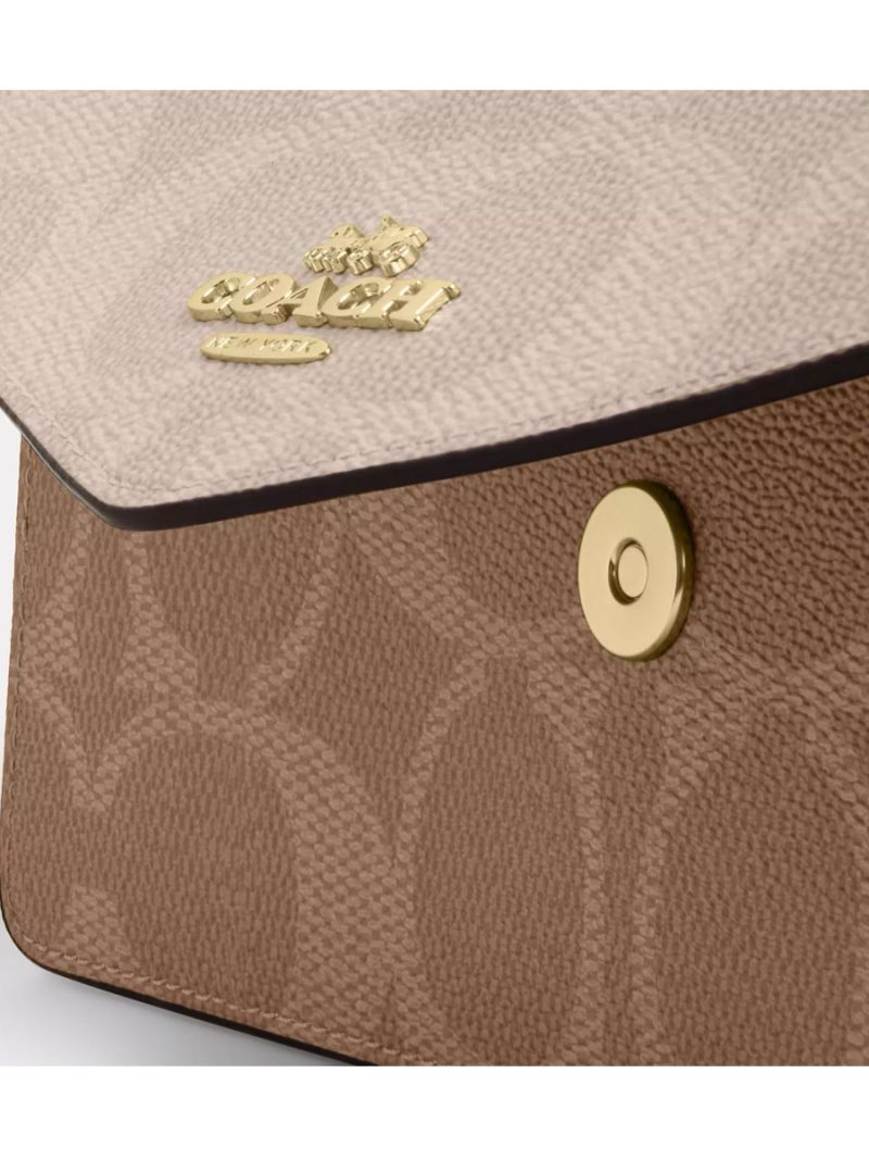 COACH Klare Envelope Crossbody Bag In Blocked Signature Canvas - Image 4