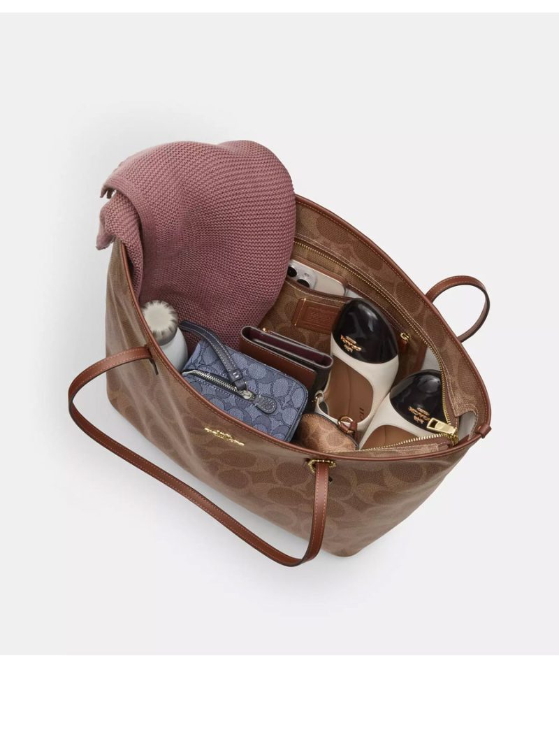 COACH Large City Tote Bag In Maxi Signature Canvas - Image 3