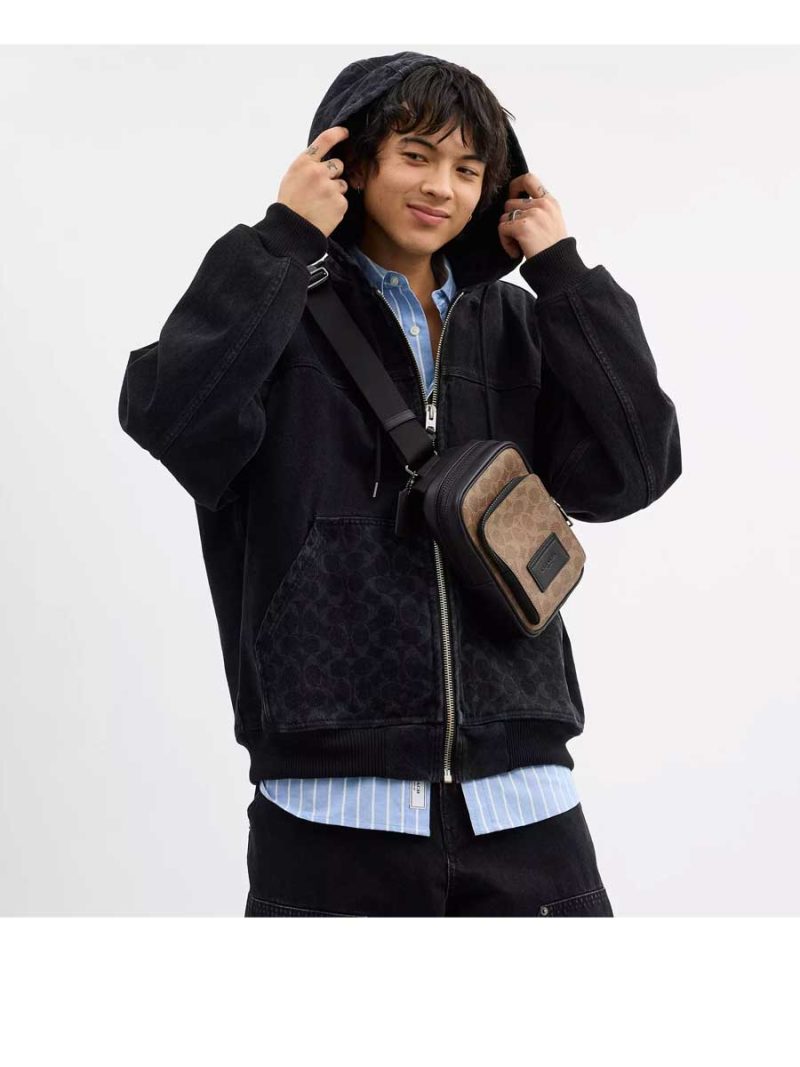 COACH Racer Sling Pack In Signature Canvas - Image 5